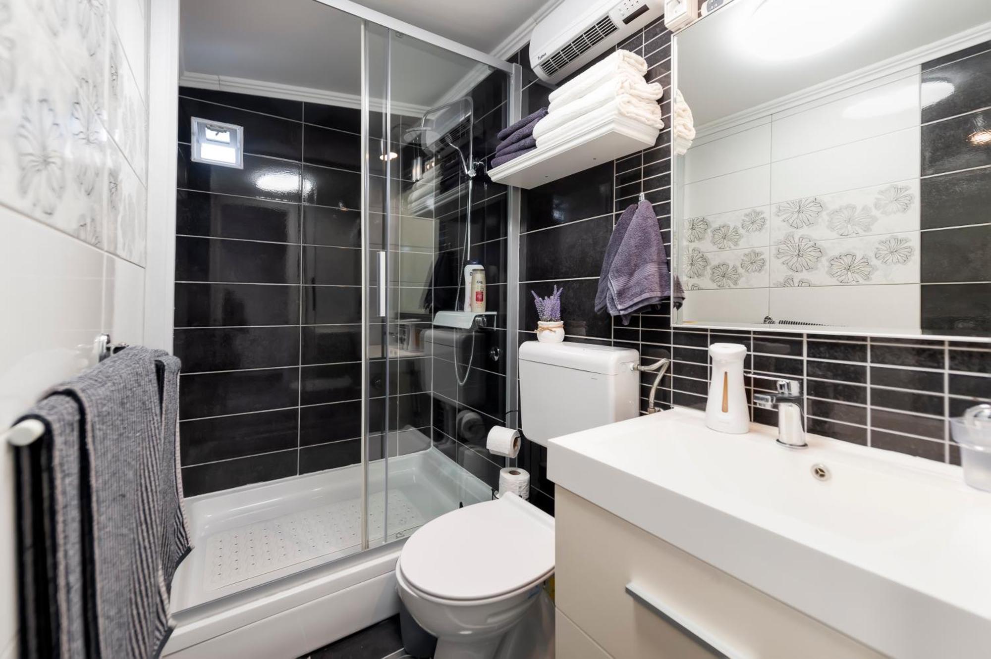 Studio Apartment Sunce ロヴィニ エクステリア 写真